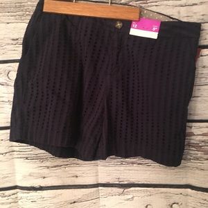 NWT Merona Chino Shorts w/eyelet detail. Navy.